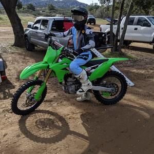 Meet your Posher, Leo